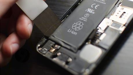 Thay Pin iPhone 5 Chính Hãng Giá Rẻ Nhất